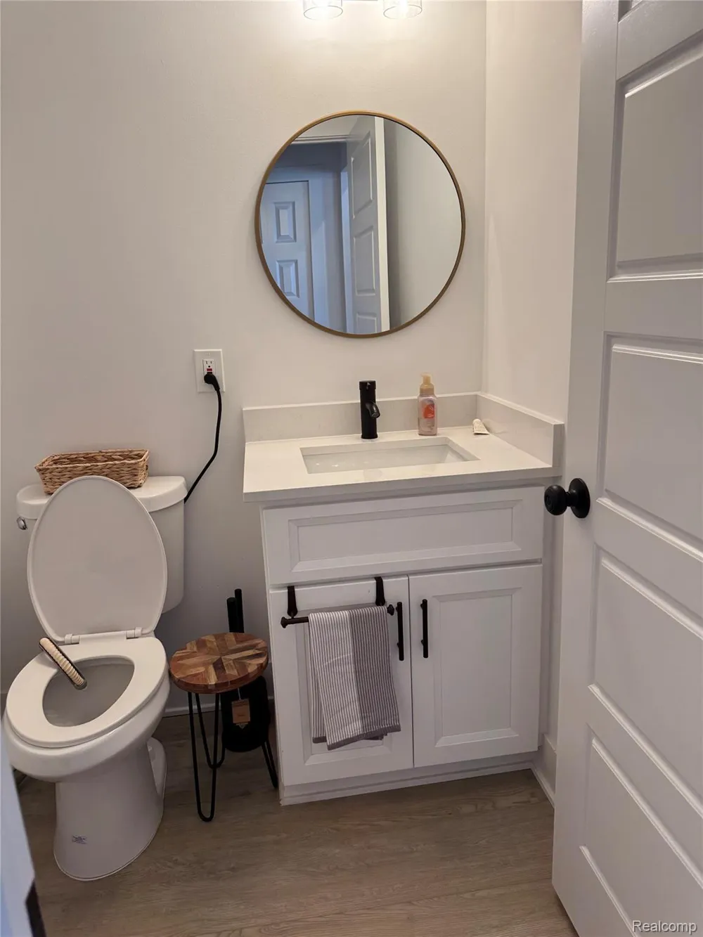 25760 Groveland Street Roseville City, MI 48066