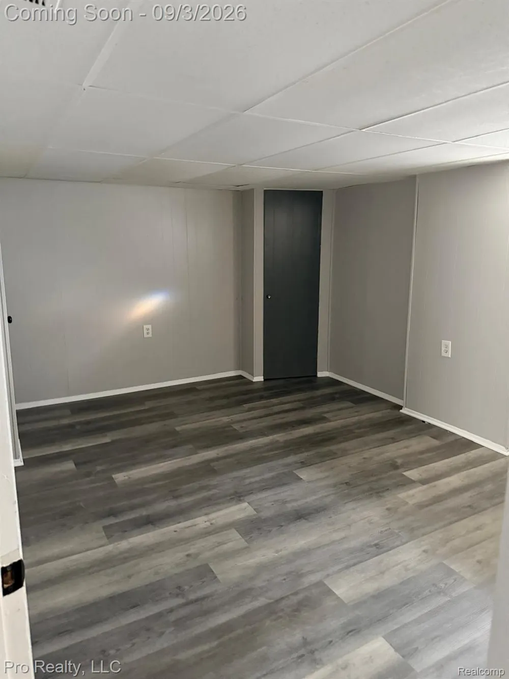 1115 Mill Street Lincoln Park City, MI 48146