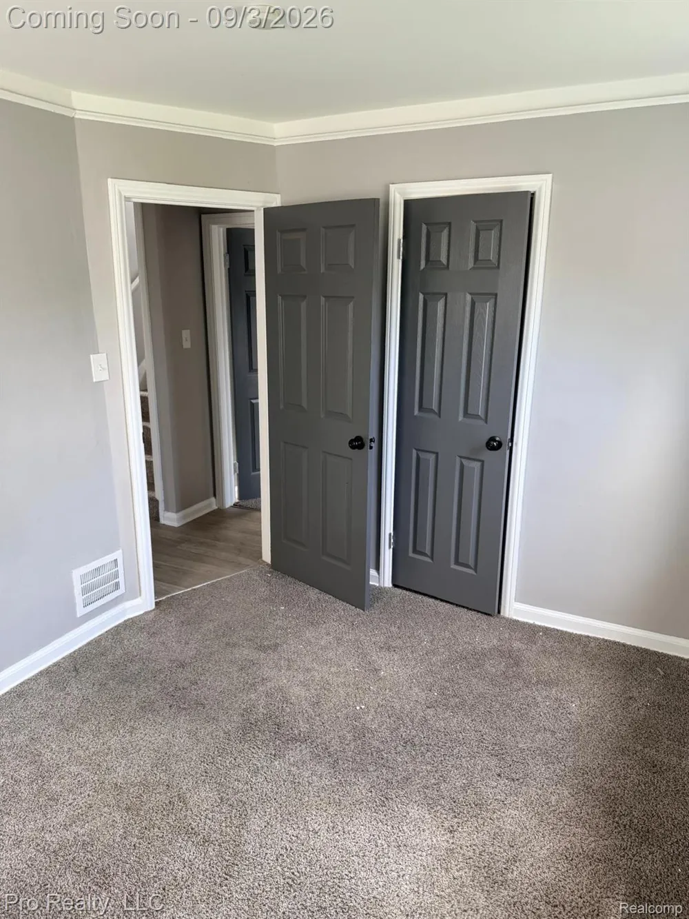 1115 Mill Street Lincoln Park City, MI 48146