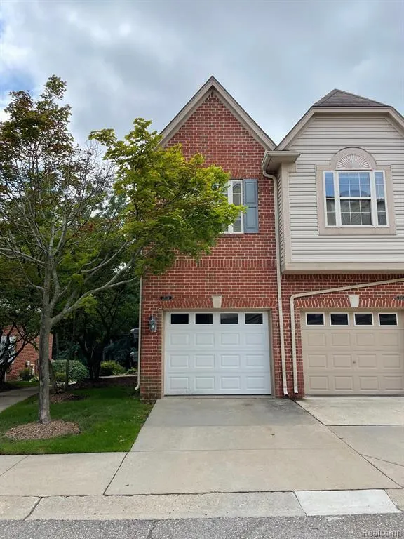 39514 Rockcrest Lane Northville Township, MI 48168