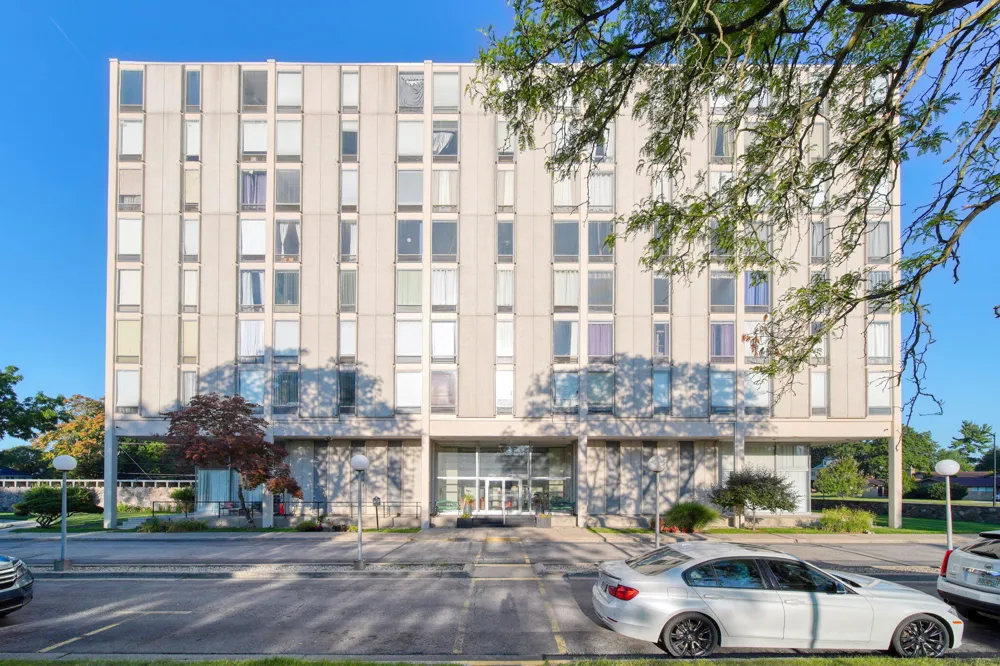 715 W Michigan Avenue #404 Jackson City, MI 49201