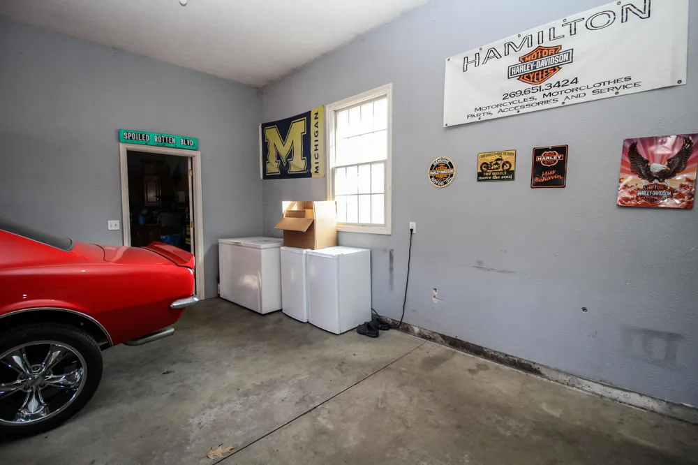 17700 Brad Lane Lockport Township, MI 49093