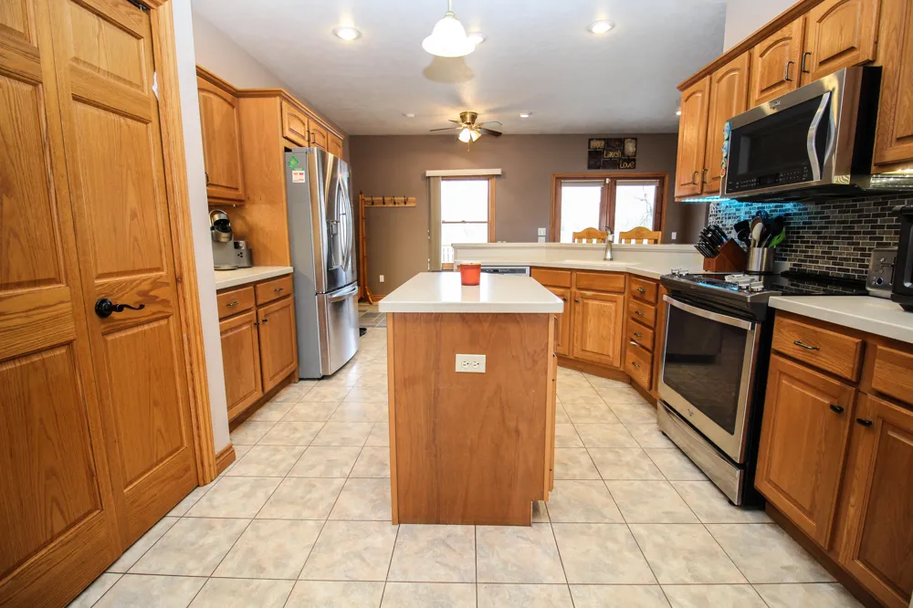 17700 Brad Lane Lockport Township, MI 49093
