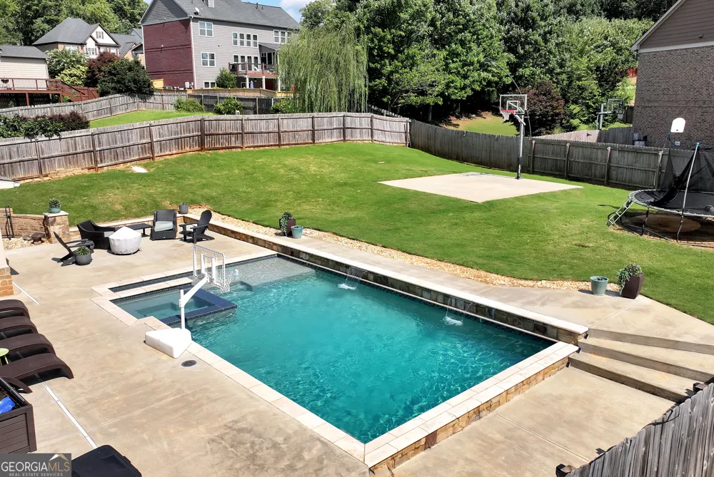 5303 Timber Wild LN Buford, GA 30518