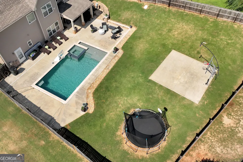 5303 Timber Wild LN Buford, GA 30518