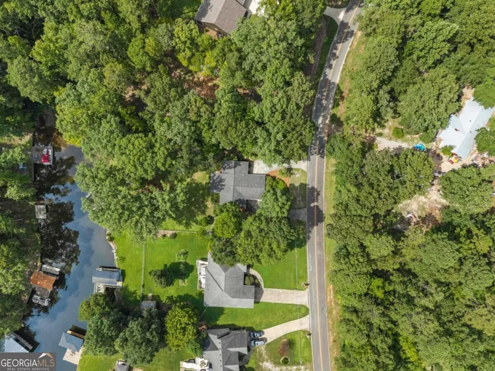 197 Southshore RD Eatonton, GA 31024