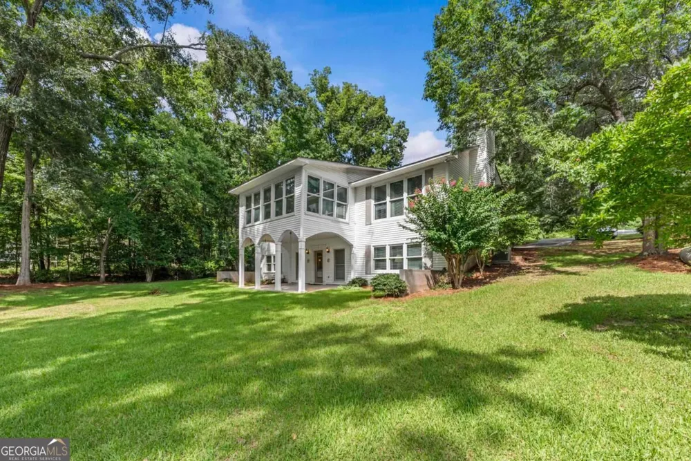 197 Southshore RD Eatonton, GA 31024