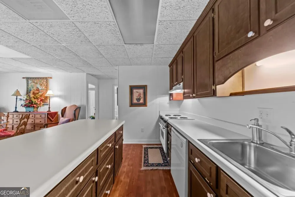 197 Southshore RD Eatonton, GA 31024