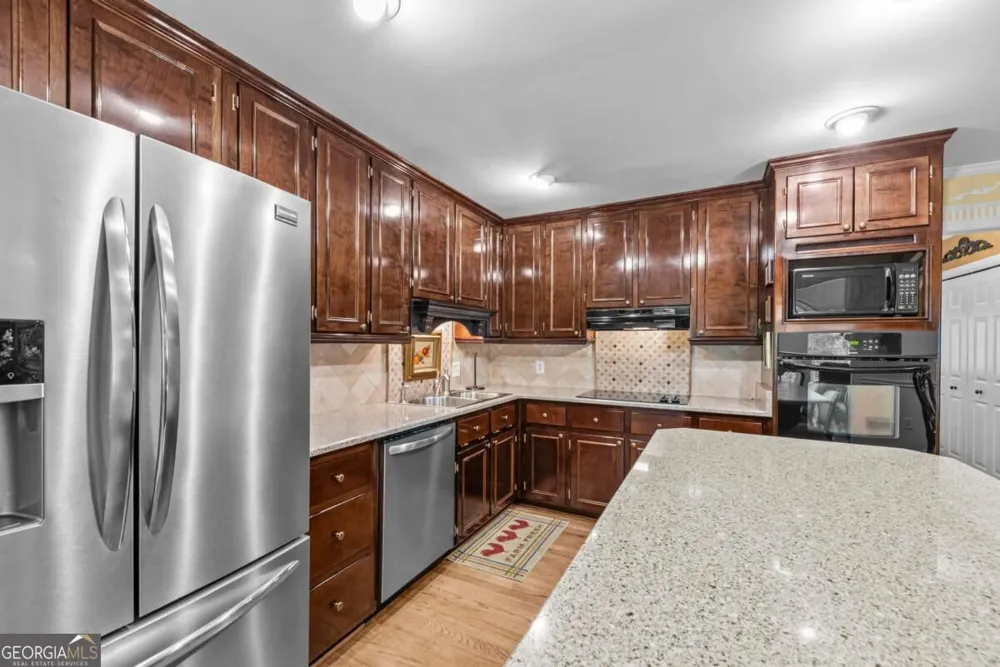 197 Southshore RD Eatonton, GA 31024