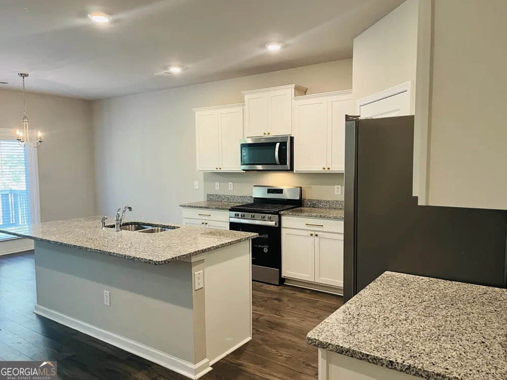 138 Silver Birch PASS Newnan, GA 30265