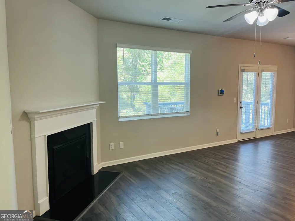 138 Silver Birch PASS Newnan, GA 30265