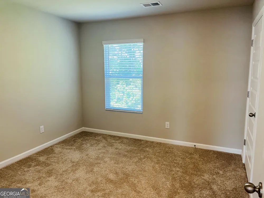138 Silver Birch PASS Newnan, GA 30265
