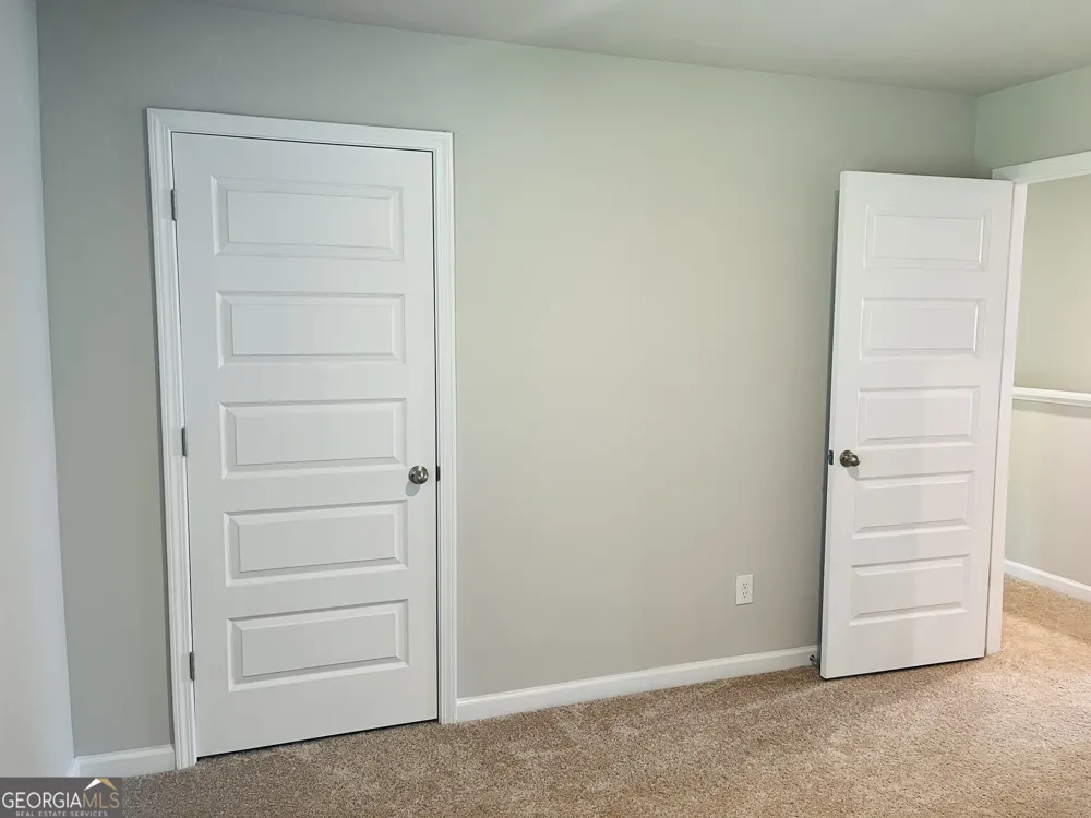 138 Silver Birch PASS Newnan, GA 30265