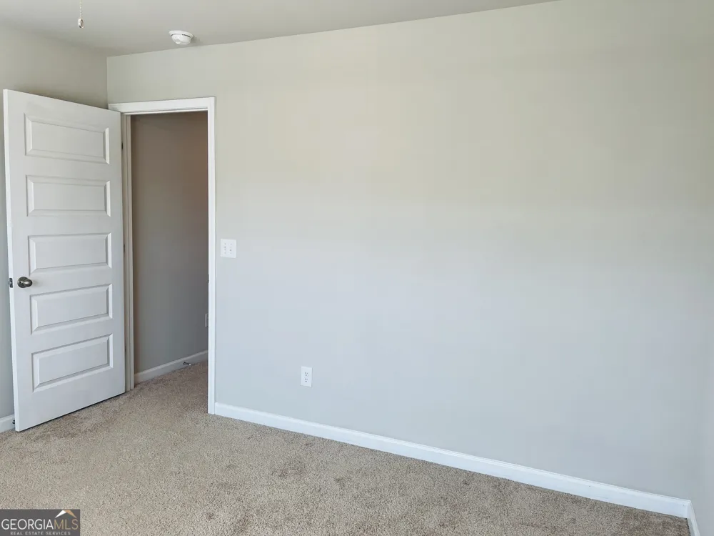 138 Silver Birch PASS Newnan, GA 30265