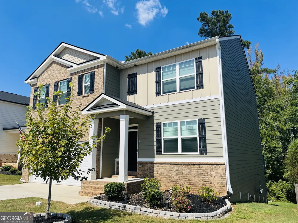 138 Silver Birch PASS Newnan, GA 30265
