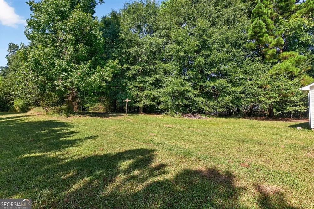 109 Anabelle LN Gay, GA 30218