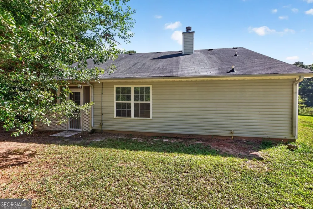 109 Anabelle LN Gay, GA 30218