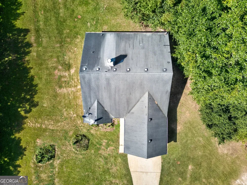 109 Anabelle LN Gay, GA 30218