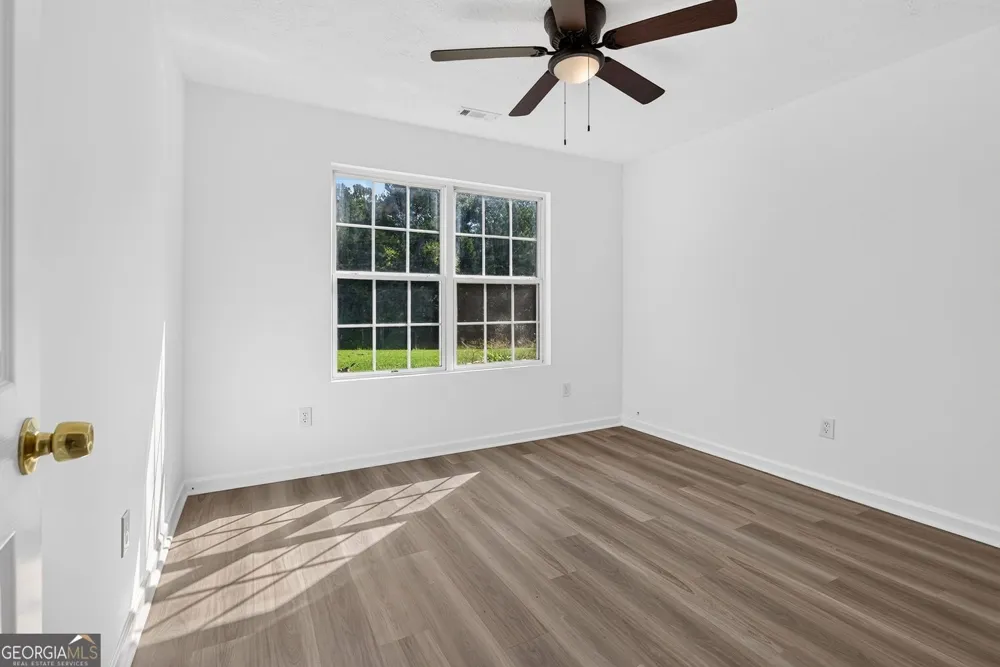 109 Anabelle LN Gay, GA 30218