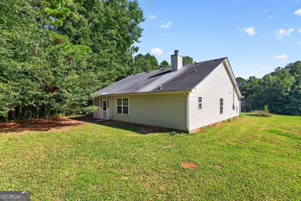 109 Anabelle LN Gay, GA 30218