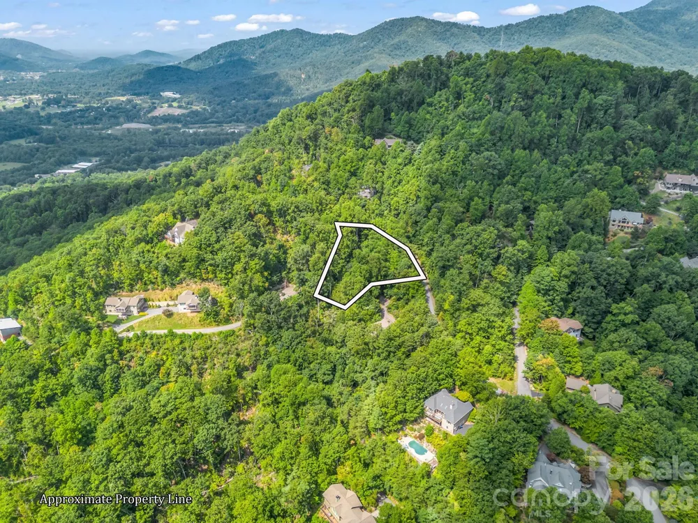 99999 Crestview Drive #A11 Black Mountain, NC 28711