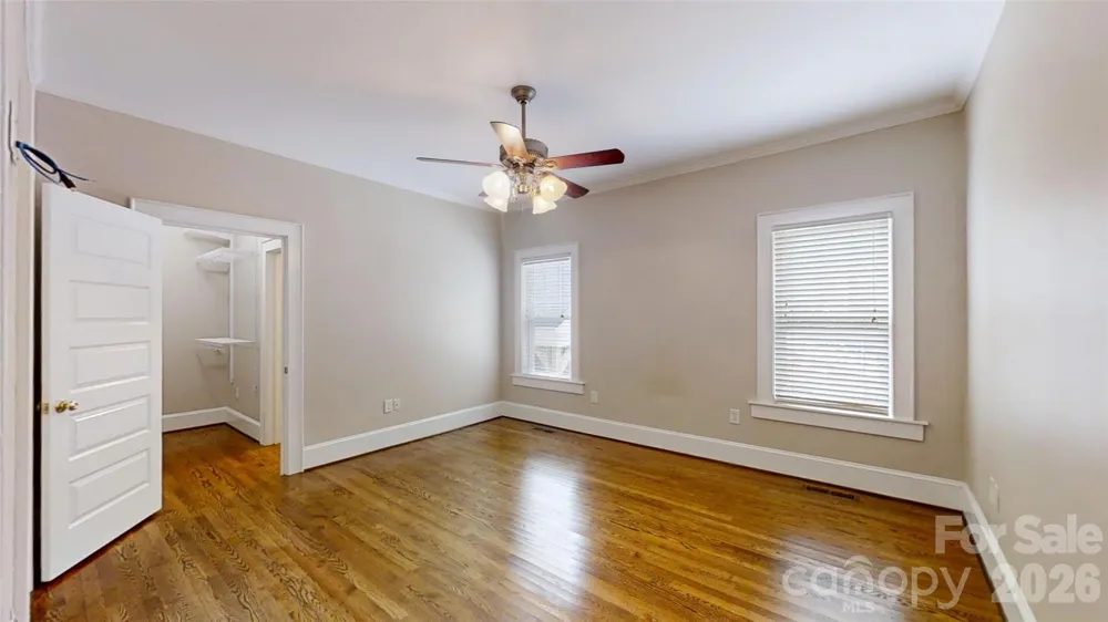 618 S Poplar Street Lincolnton, NC 28092