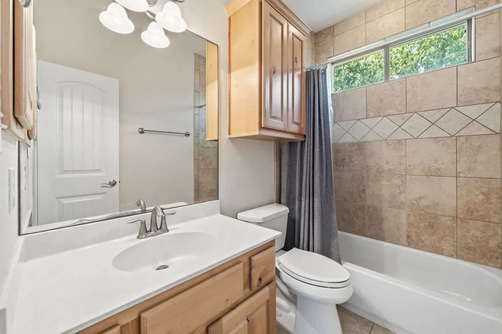 6708 Manchaca Road #4 Austin, TX 78745