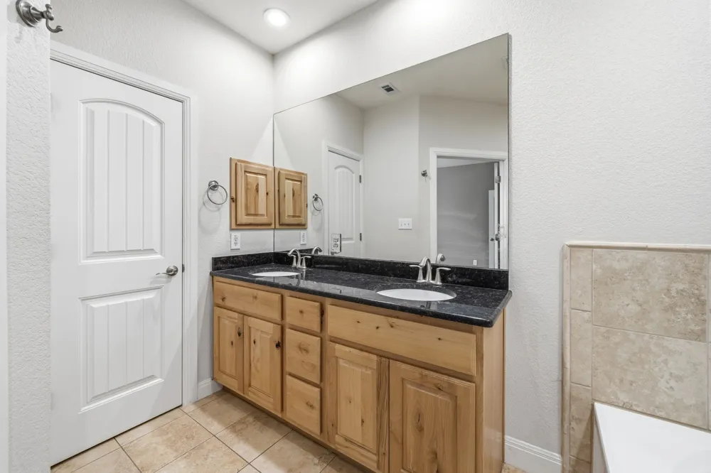 6708 Manchaca Road #4 Austin, TX 78745