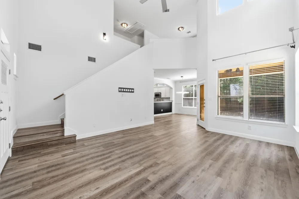 6708 Manchaca Road #4 Austin, TX 78745