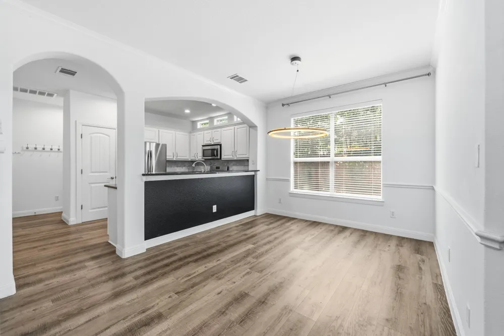 6708 Manchaca Road #4 Austin, TX 78745