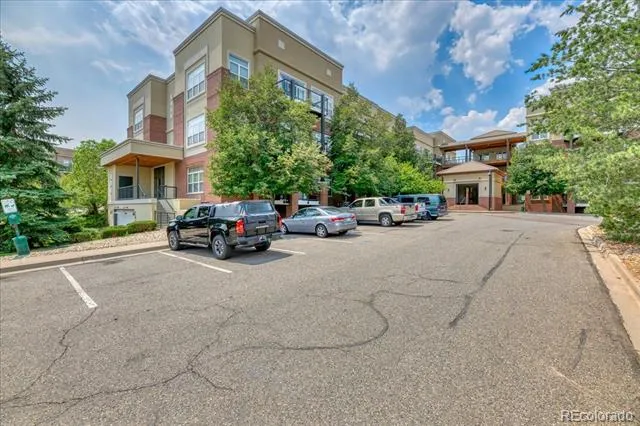 5401 S Park Terrace Avenue #107A Greenwood Village, CO 80111