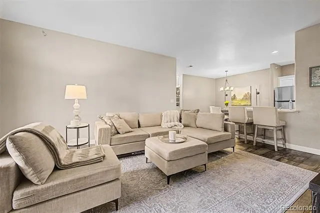 8496 S Hoyt Way #206 Littleton, CO 80128