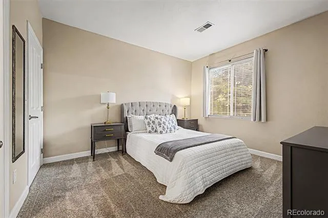 8496 S Hoyt Way #206 Littleton, CO 80128