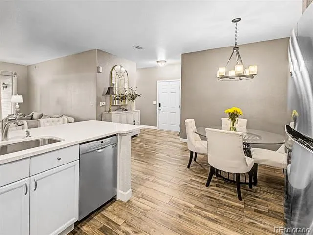 8496 S Hoyt Way #206 Littleton, CO 80128