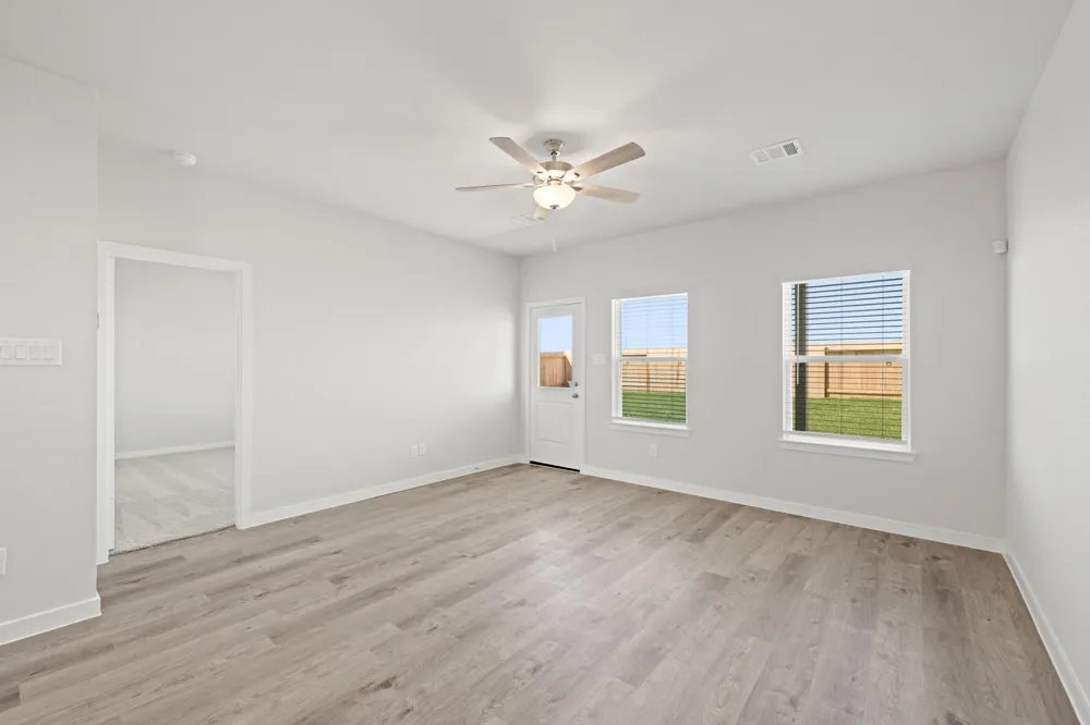17231 White Peace Drive Waller, TX 77484