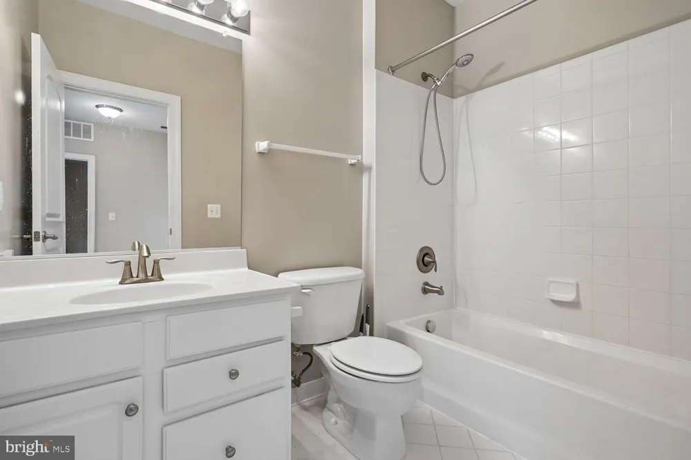 2288 MARGRAF CIRCLE Woodbridge, VA 22191