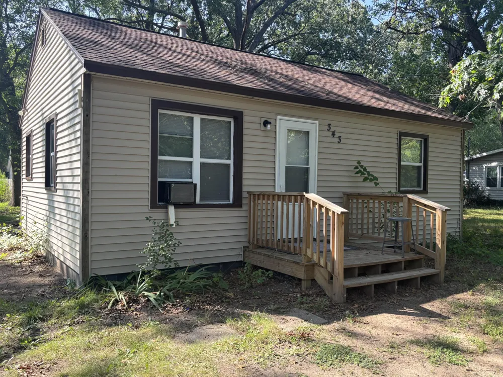 343 Forest Drive Muskegon, MI 49442