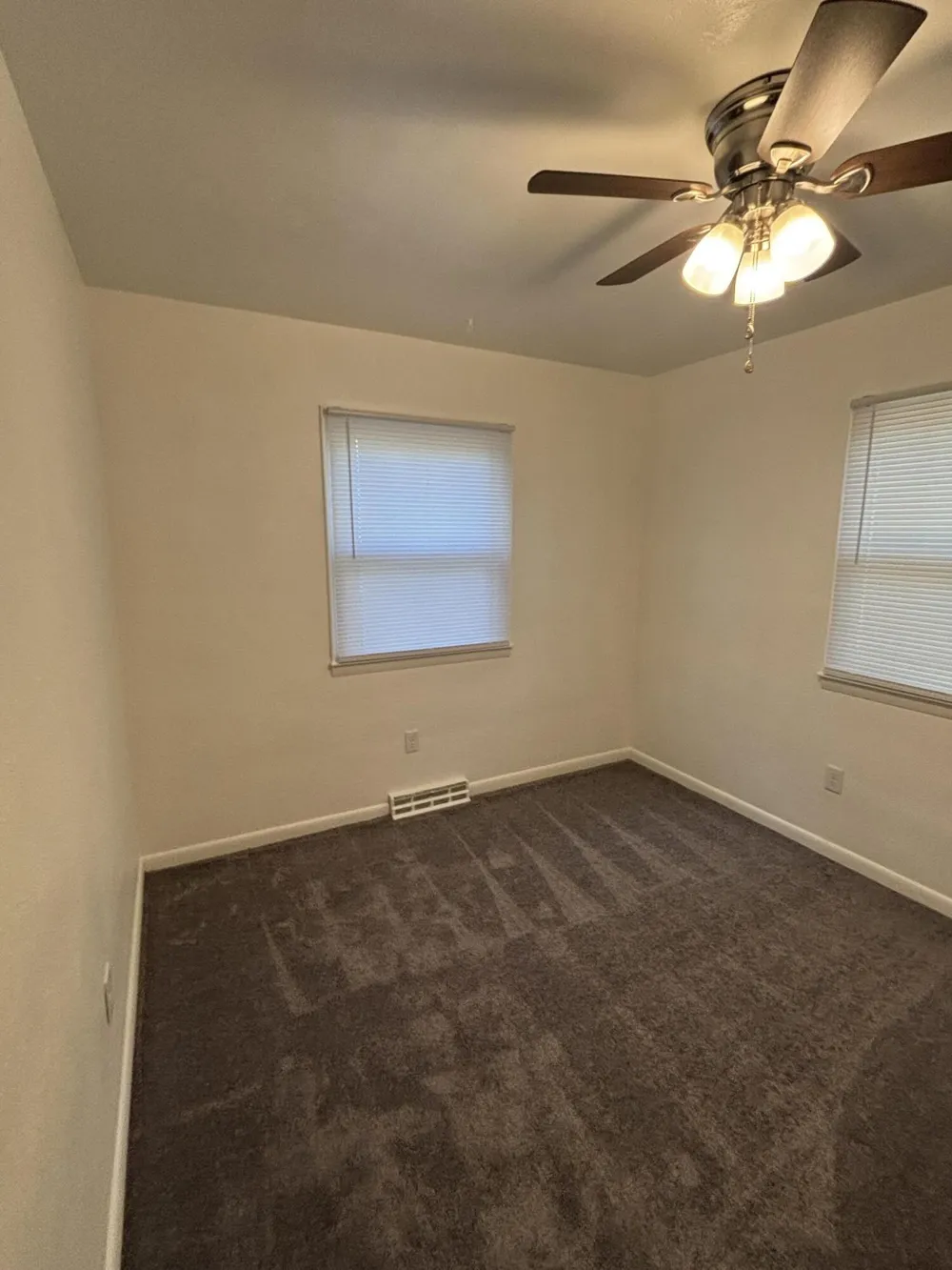 343 Forest Drive Muskegon, MI 49442