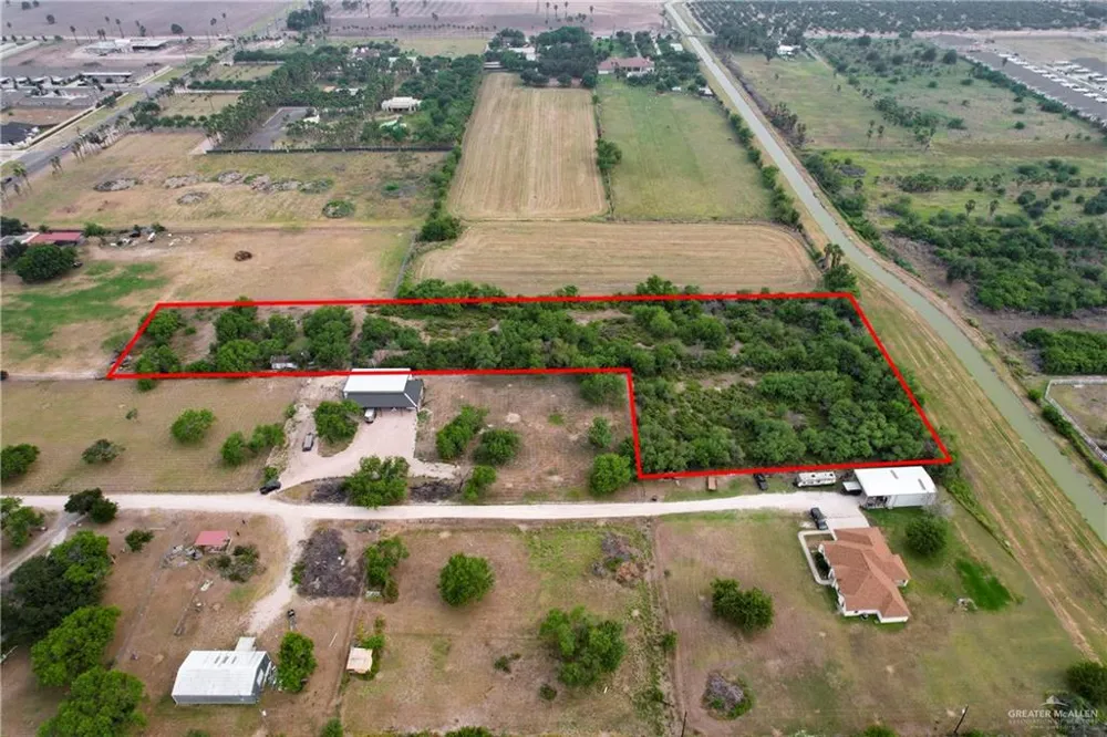1015 Shary Road Alton, TX 78573