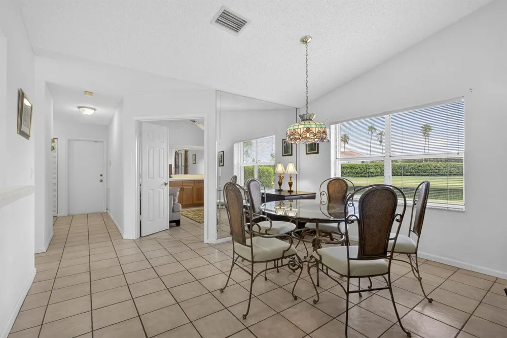2580 Neaton Court Wellington, FL 33414
