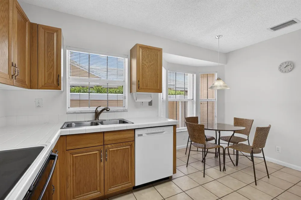 2580 Neaton Court Wellington, FL 33414