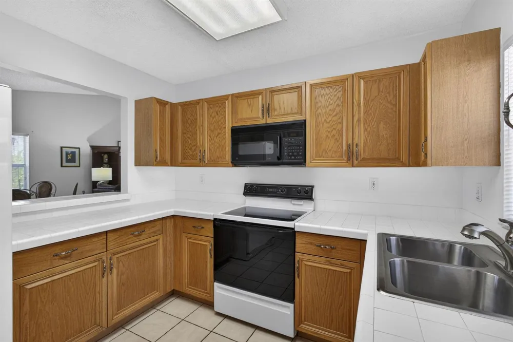 2580 Neaton Court Wellington, FL 33414
