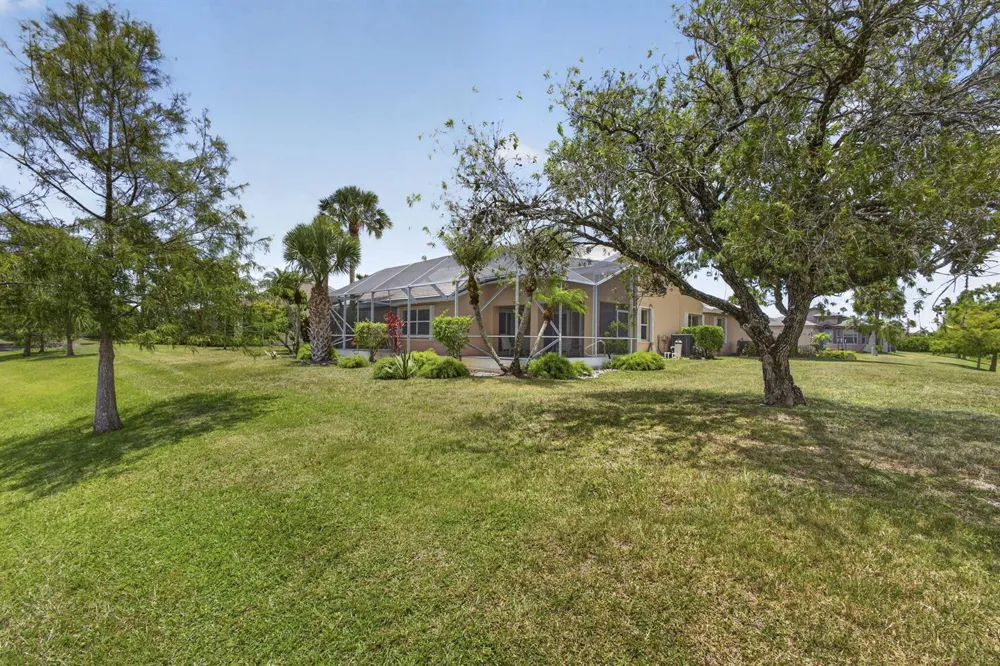 2580 Neaton Court Wellington, FL 33414