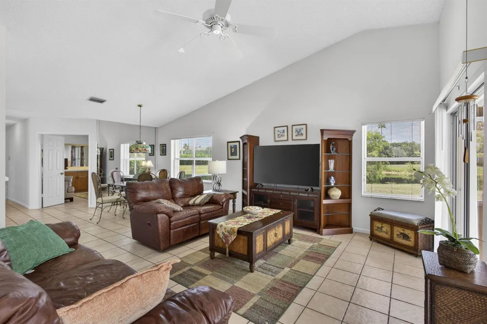 2580 Neaton Court Wellington, FL 33414