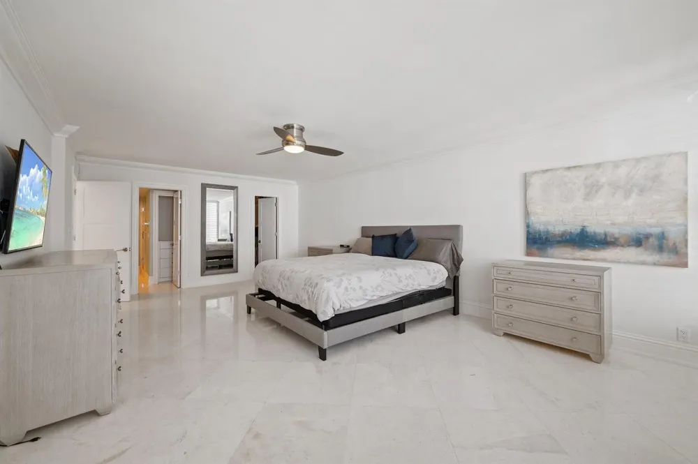 4300 Ocean Boulevard #16G Fort Lauderdale, FL 33308