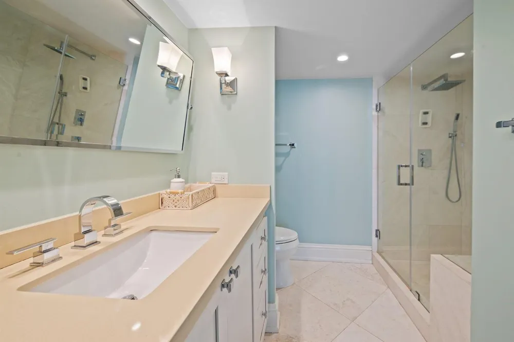 4300 Ocean Boulevard #16G Fort Lauderdale, FL 33308