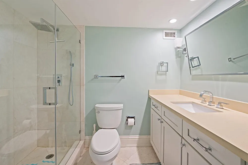 4300 Ocean Boulevard #16G Fort Lauderdale, FL 33308