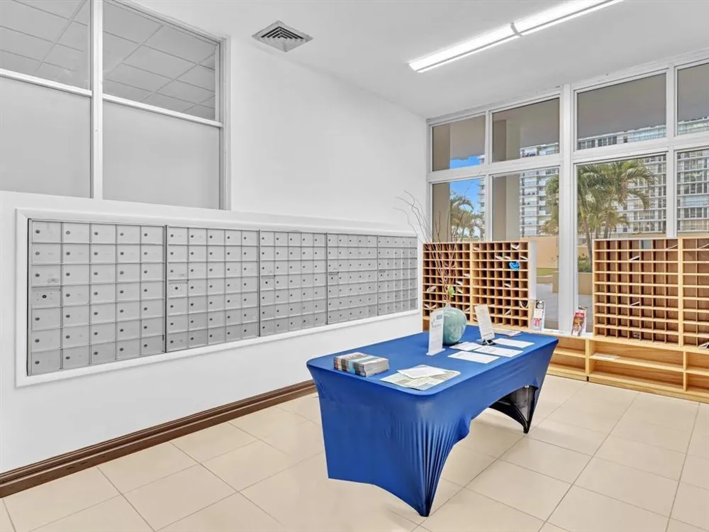 4300 Ocean Boulevard #16G Fort Lauderdale, FL 33308