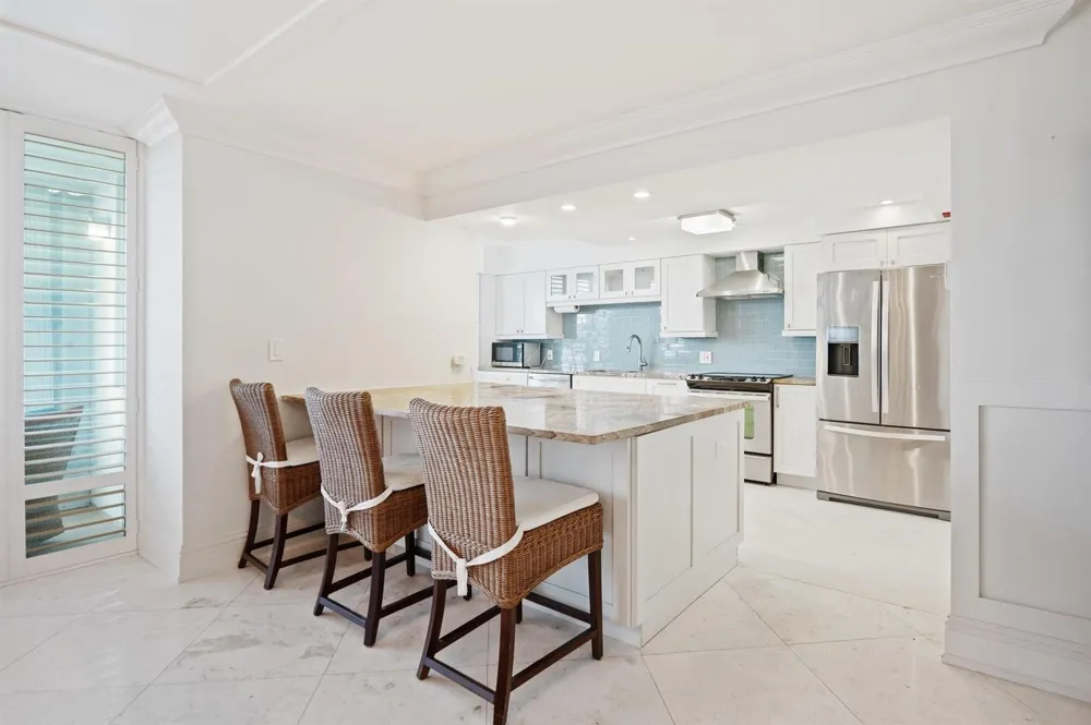 4300 Ocean Boulevard #16G Fort Lauderdale, FL 33308