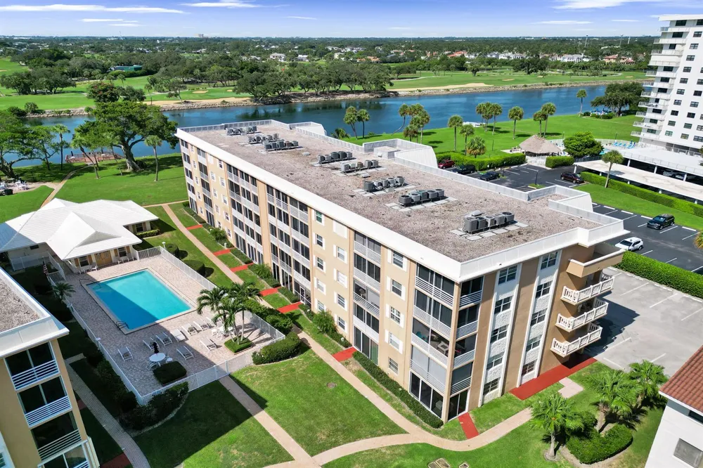 308 GOLFVIEW ROAD #406 North Palm Beach, FL 33408